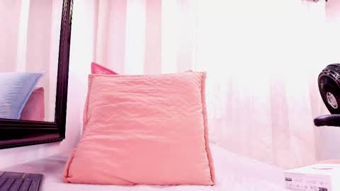 Danna Berlin  online show from February 12, 2025, 7:24 pm