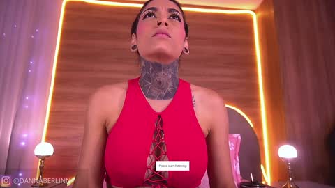 Danna Berlin  online show from February 14, 2026, 7:21 pm