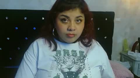 dannagarzax online show from November 19, 2025, 4:01 am