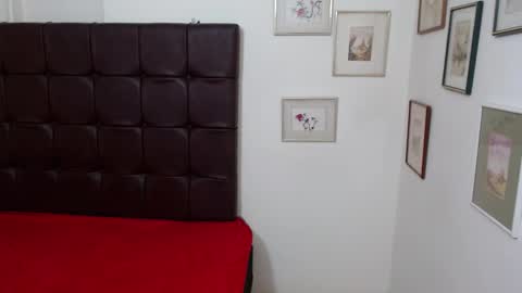 Danna online show from March 11, 2025, 6:08 pm