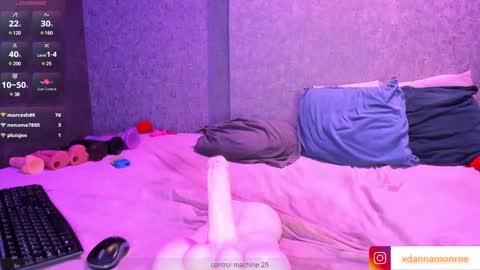 Danna Monroe  online show from December 23, 2024, 2:39 pm