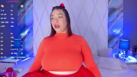 Danna Monroe  online show from April 16, 2026, 11:44 am