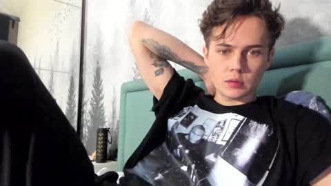 danny online show from December 25, 2024, 12:37 pm