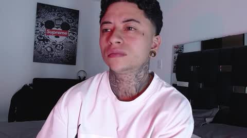 Snapshot of danny_stark chatting on February 16, 2025, 6:10 pm Danny  online show from February 16, 2025, 6:10 pm