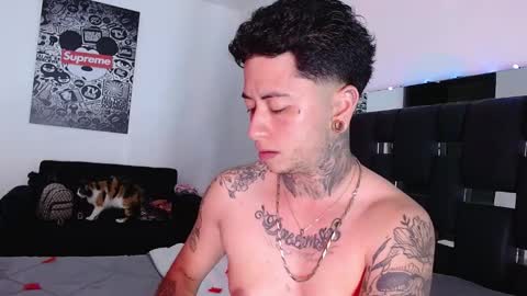 Snapshot of danny_stark chatting on February 26, 2025, 11:04 pm Danny  online show from February 26, 2025, 11:04 pm