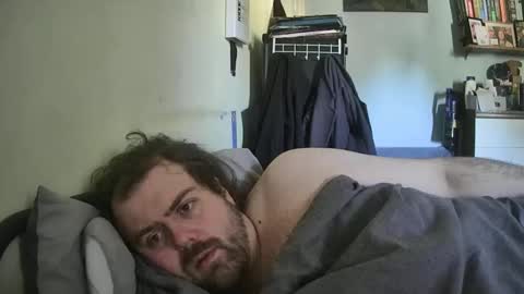 Snapshot of dannyb0y95 chatting on February 14, 2026, 9:28 am Danny online show from February 14, 2026, 9:28 am