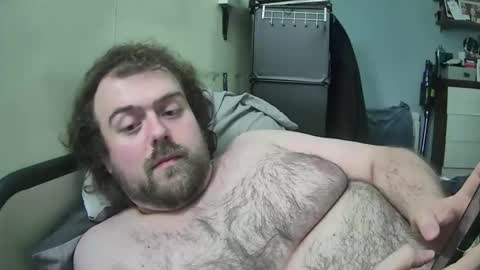 Snapshot of dannyb0y95 chatting on March 4, 2026, 8:37 pm Danny online show from March 4, 2026, 8:37 pm