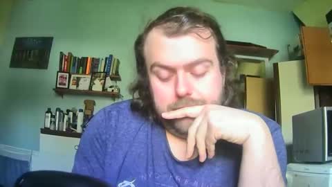 Snapshot of dannyb0y95 chatting on April 13, 2026, 9:26 am Danny online show from April 13, 2026, 9:26 am