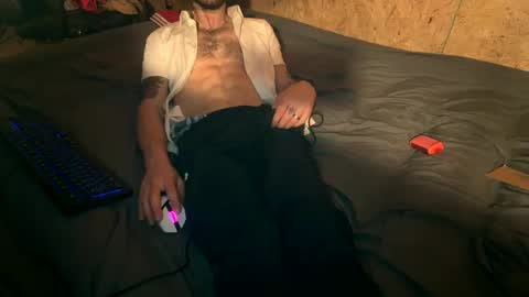 Snapshot of dannygowild chatting on May 22, 2026, 3:02 am dannygowild online show from May 22, 2026, 3:02 am