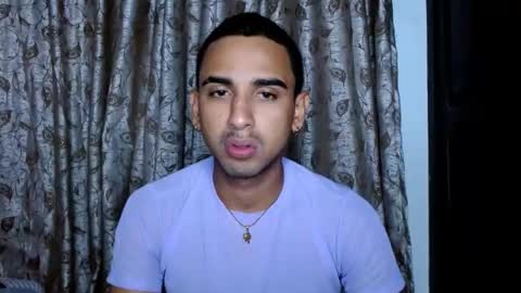 Snapshot of dannyhardx chatting on November 17, 2025, 10:15 pm dannyhardx online show from November 17, 2025, 10:15 pm