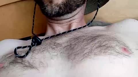 dano9696 online show from May 5, 2026, 8:39 pm