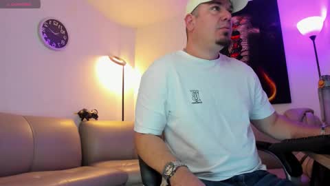 Snapshot of dante_bellini chatting on February 8, 2026, 2:31 pm dante_bellini online show from February 8, 2026, 2:31 pm