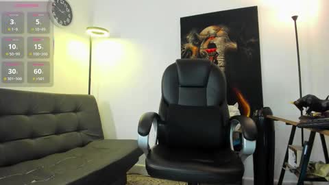 Snapshot of dante_bellini chatting on February 25, 2026, 3:32 pm dante_bellini online show from February 25, 2026, 3:32 pm