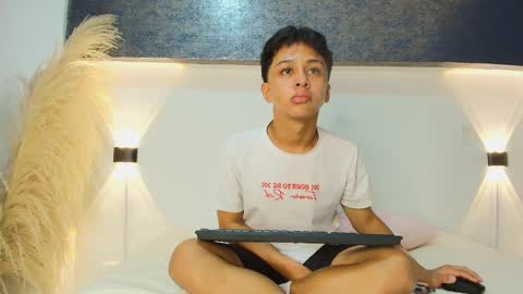 dante_bre online show from February 24, 2025, 11:32 am