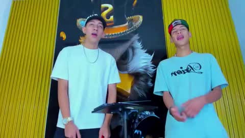 dante_brown1 online show from October 18, 2025, 9:26 pm