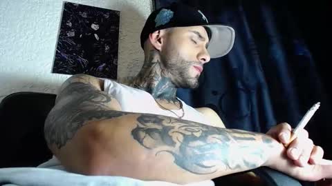 dante_d_angelo_ online show from December 3, 2025, 6:10 am