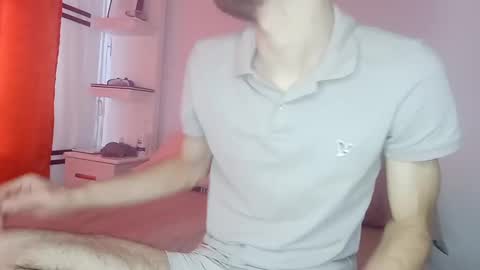 DANTE DI MARCO online show from October 8, 2025, 2:58 pm