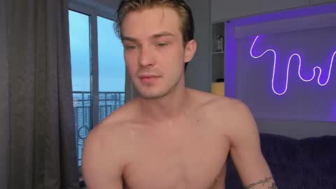 Snapshot of dante_ray chatting on November 19, 2025, 1:11 pm Dante and Ray online show from November 19, 2025, 1:11 pm