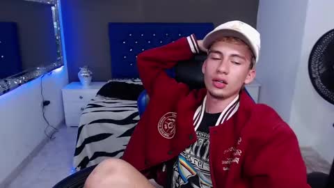 Dante online show from January 30, 2025, 4:13 pm