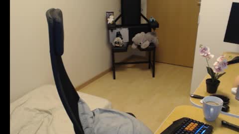 Snapshot of dante_twink__ chatting on February 7, 2026, 6:11 pm Dante online show from February 7, 2026, 6:11 pm