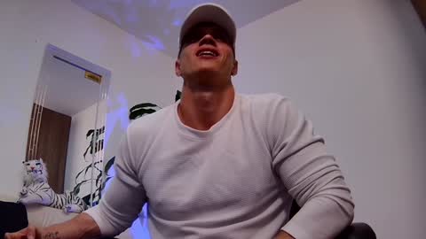 Dante online show from December 13, 2024, 6:05 pm