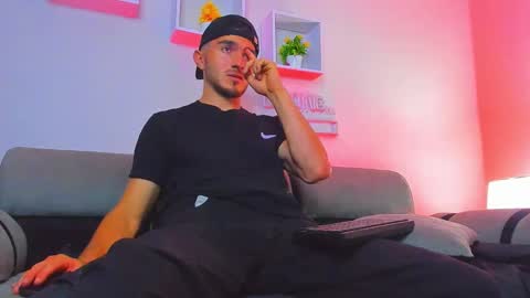 Snapshot of danteeblake chatting on February 24, 2026, 2:53 am Dante online show from February 24, 2026, 2:53 am