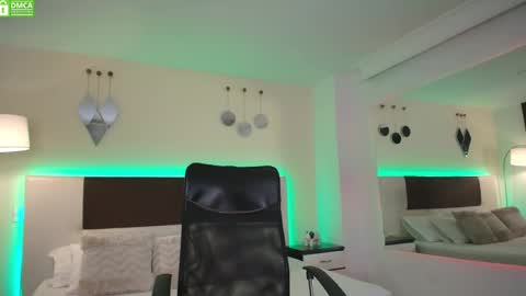 Dante online show from February 25, 2025, 5:36 pm