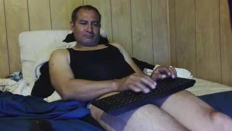 dantehot82 online show from November 12, 2025, 12:00 am