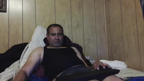 dantehot82 online show from November 13, 2025, 10:41 pm