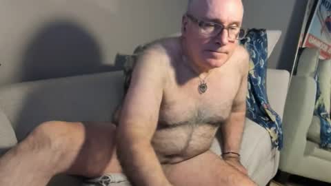 Mark online show from December 14, 2025, 7:58 am