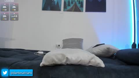 Snapshot of dantesatrianii chatting on January 20, 2025, 11:54 pm Dante  online show from January 20, 2025, 11:54 pm