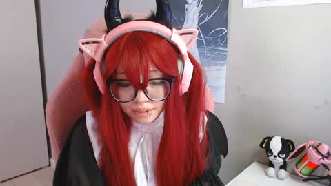 Snapshot of danyelleeyermann chatting on April 30, 2026, 1:17 pm danyelleeyermann online show from April 30, 2026, 1:17 pm