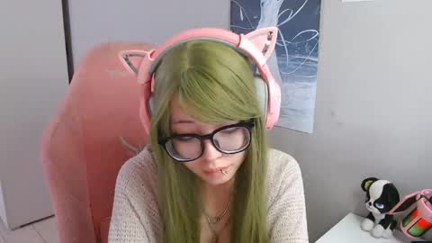 Snapshot of danyelleeyermann chatting on May 11, 2026, 1:06 pm danyelleeyermann online show from May 11, 2026, 1:06 pm