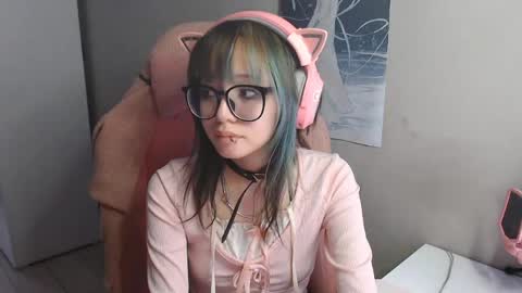 Snapshot of danyelleeyermann chatting on May 20, 2026, 1:06 pm danyelleeyermann online show from May 20, 2026, 1:06 pm