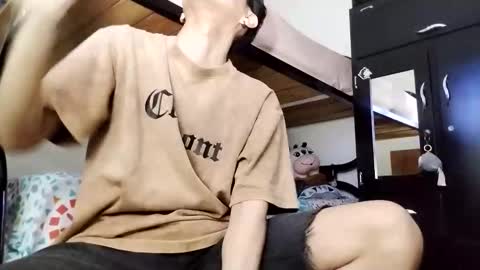 Daniel online show from April 18, 2026, 11:27 pm