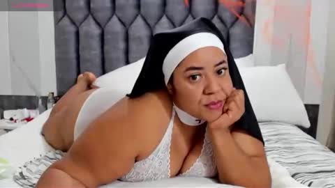 daphaineex online show from October 31, 2025, 1:23 pm