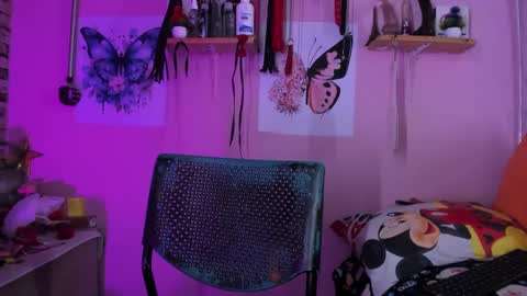 Snapshot of daphneandrade chatting on February 9, 2025, 1:14 pm daphneandrade online show from February 9, 2025, 1:14 pm