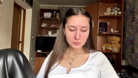 Poly online show from April 29, 2026, 10:19 am