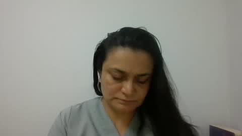 dapnne online show from January 17, 2025, 6:33 pm