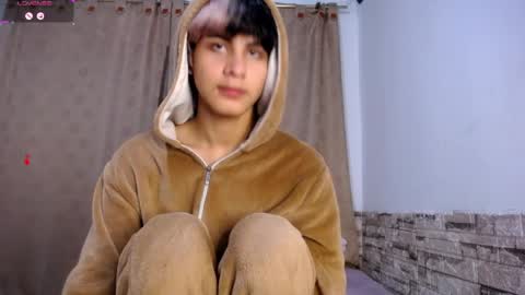 DARA online show from April 9, 2026, 11:32 pm