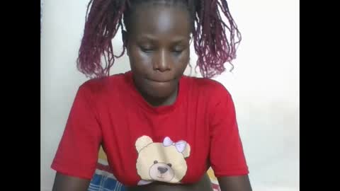 ESTHER online show from February 22, 2025, 4:51 pm