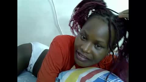 ESTHER online show from February 26, 2025, 8:59 am