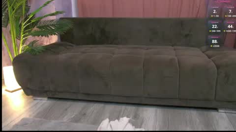 Snapshot of darciejane chatting on May 4, 2026, 7:10 pm Darcie online show from May 4, 2026, 7:10 pm