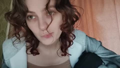 Rina online show from April 19, 2026, 2:05 pm