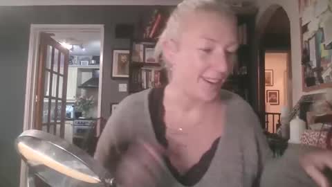 Snapshot of darcyduke chatting on February 2, 2026, 9:08 am Darcy online show from February 2, 2026, 9:08 am