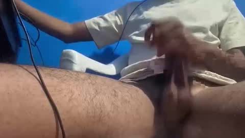 dariel_17 online show from April 30, 2026, 6:09 am