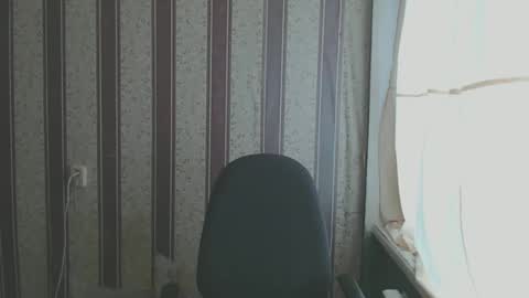 darienlarge online show from February 22, 2025, 11:46 am