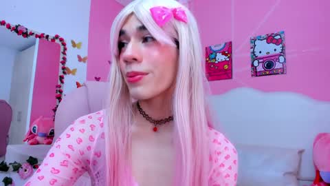 DaripQueen online show from February 14, 2025, 3:05 pm