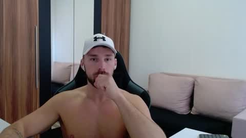 Snapshot of darius_94 chatting on March 4, 2026, 10:54 am darius_94 online show from March 4, 2026, 10:54 am