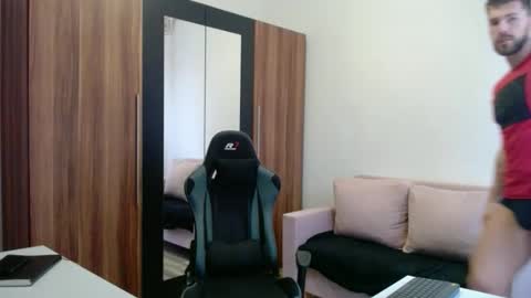 Snapshot of darius_94 chatting on March 16, 2026, 5:35 am darius_94 online show from March 16, 2026, 5:35 am